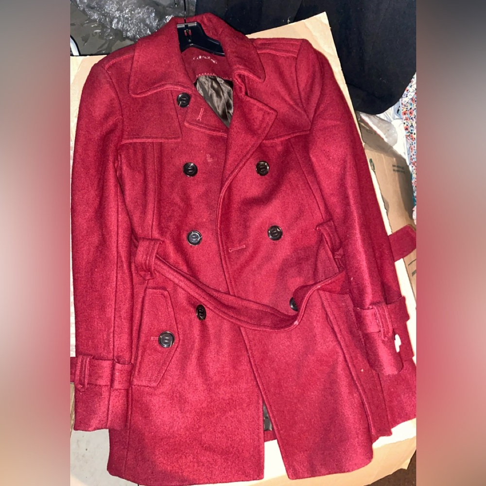 The color is more Maroon  or dark red